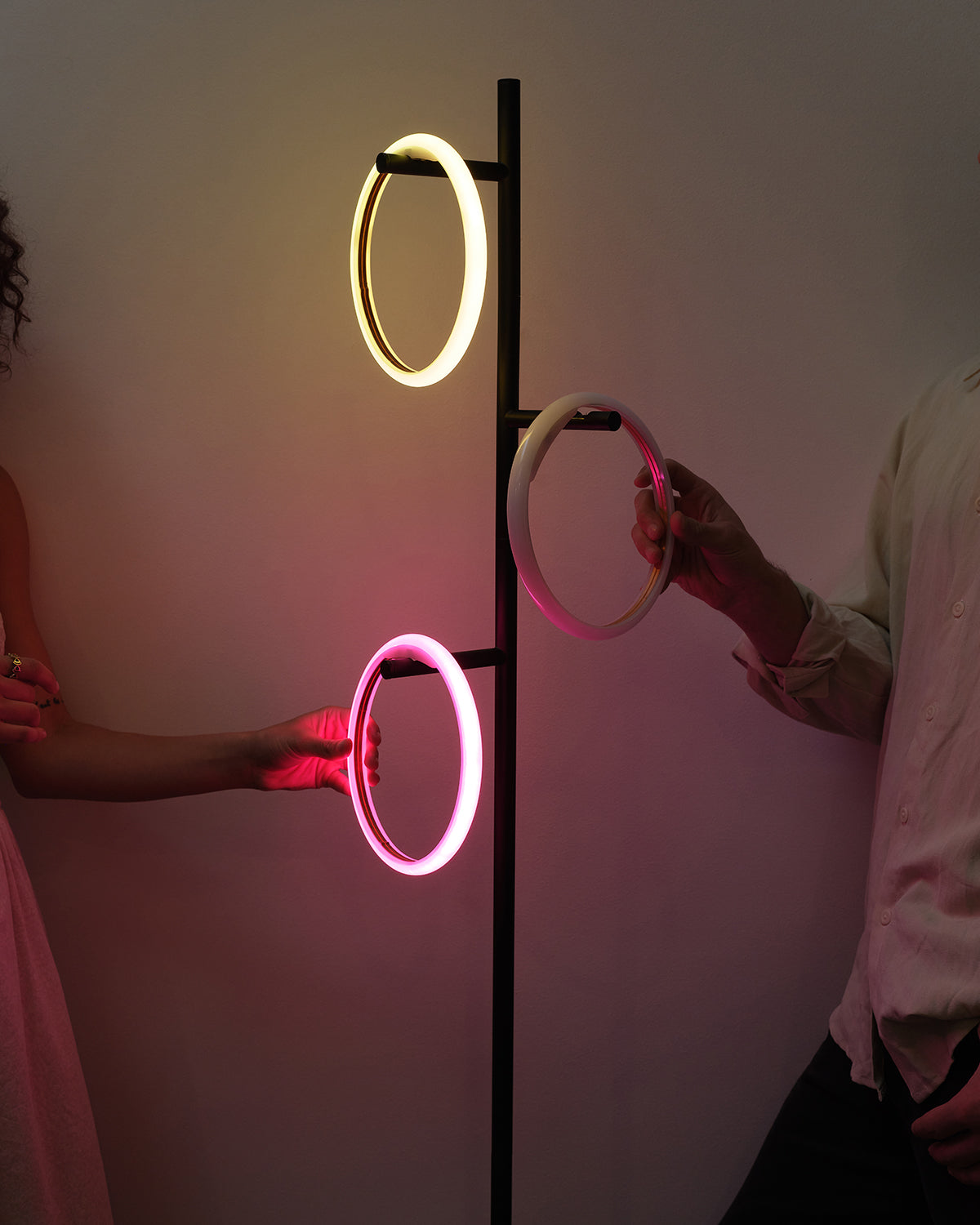 Saturn RGB Floor Lamp - Image 3