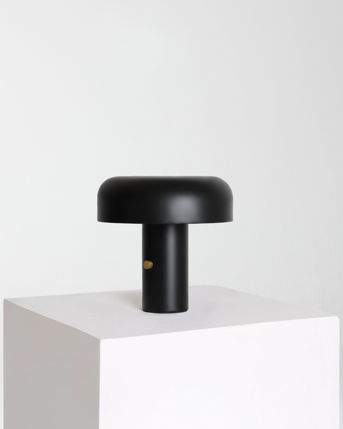 Anita Table Lamp - Image 7
