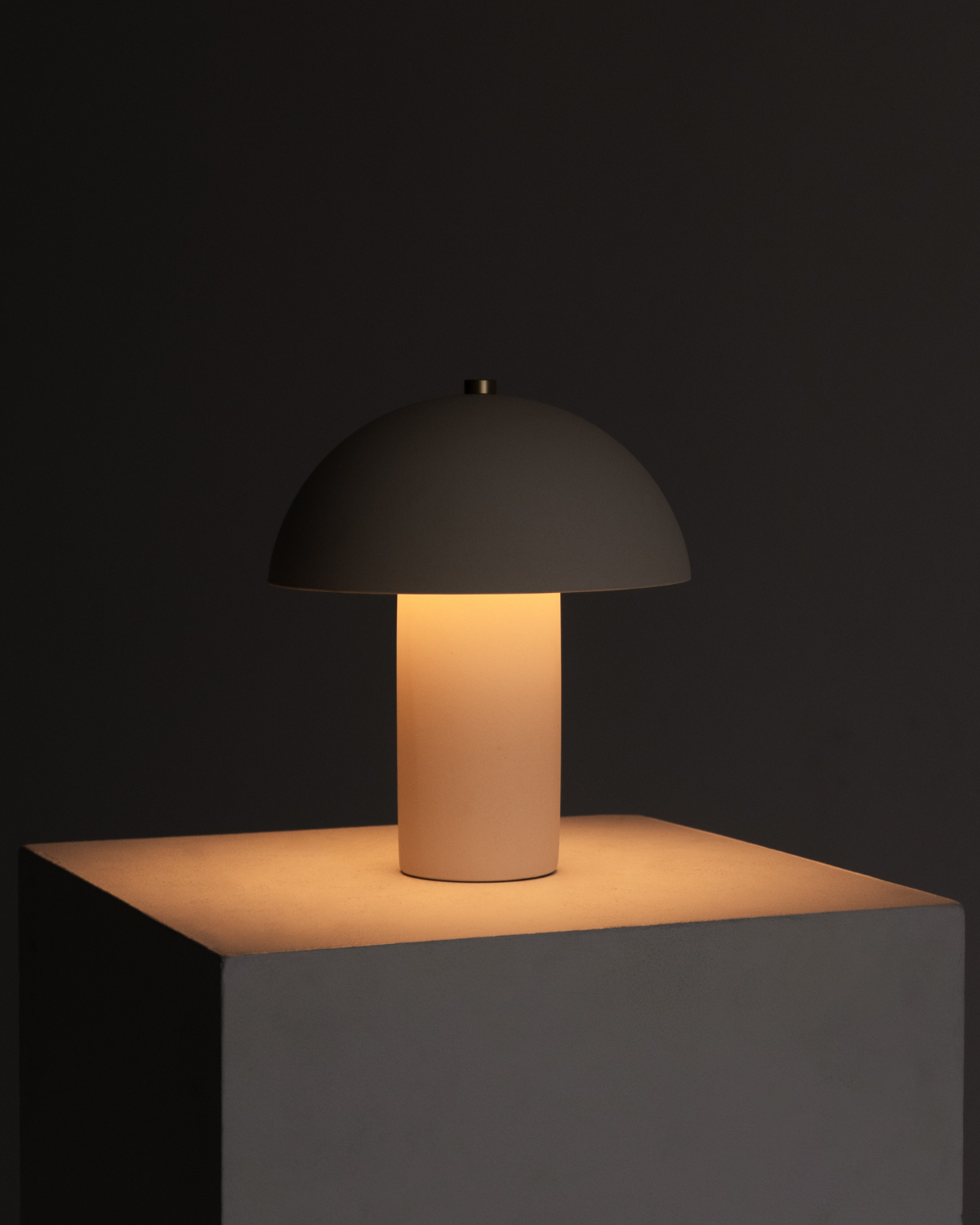 Alba Table Lamp - Image 6