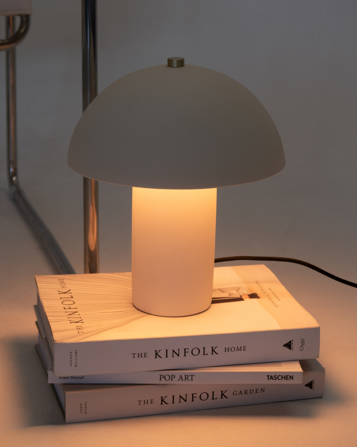 Alba Table Lamp - Image 4