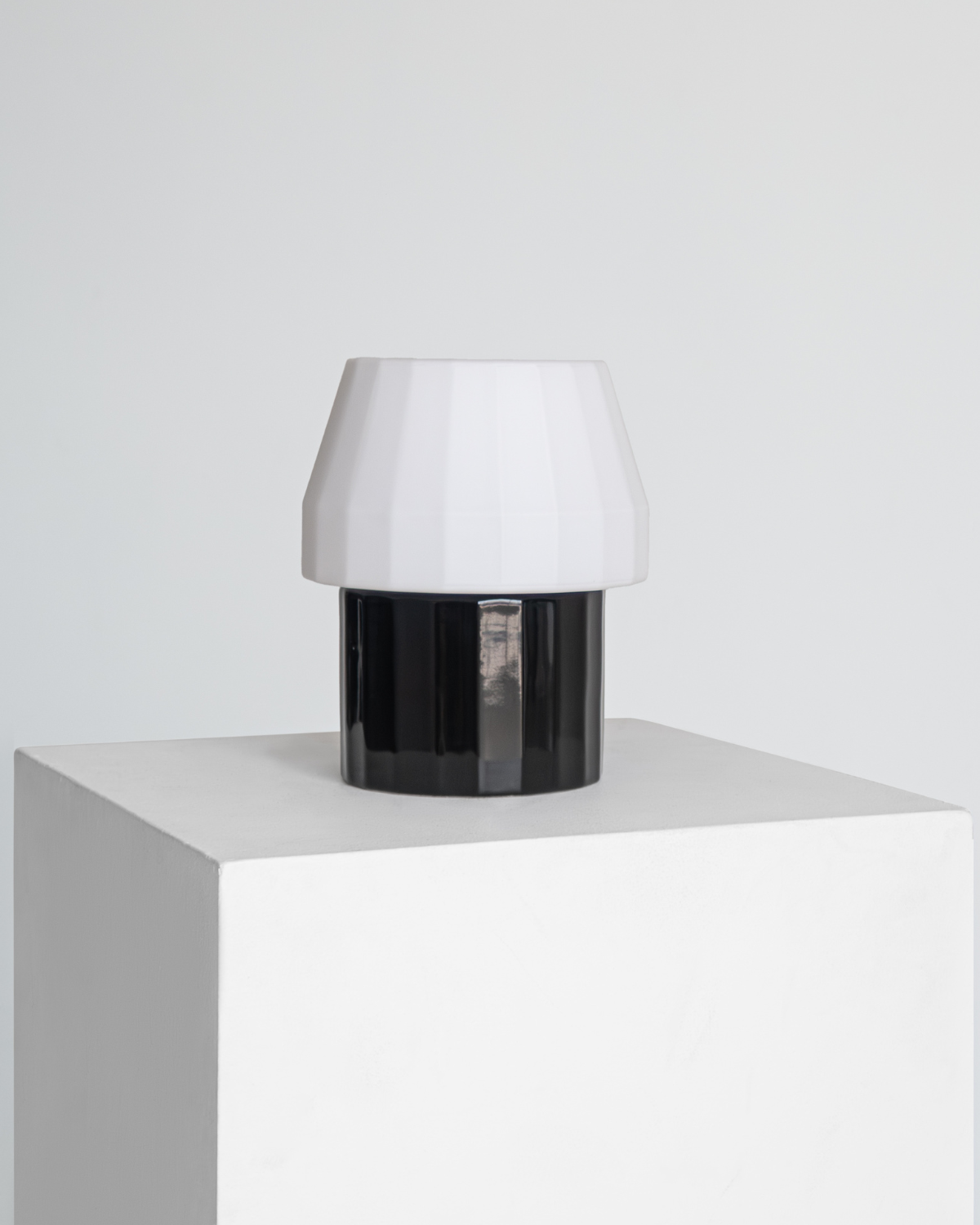 Duke Table Lamp - Image 5