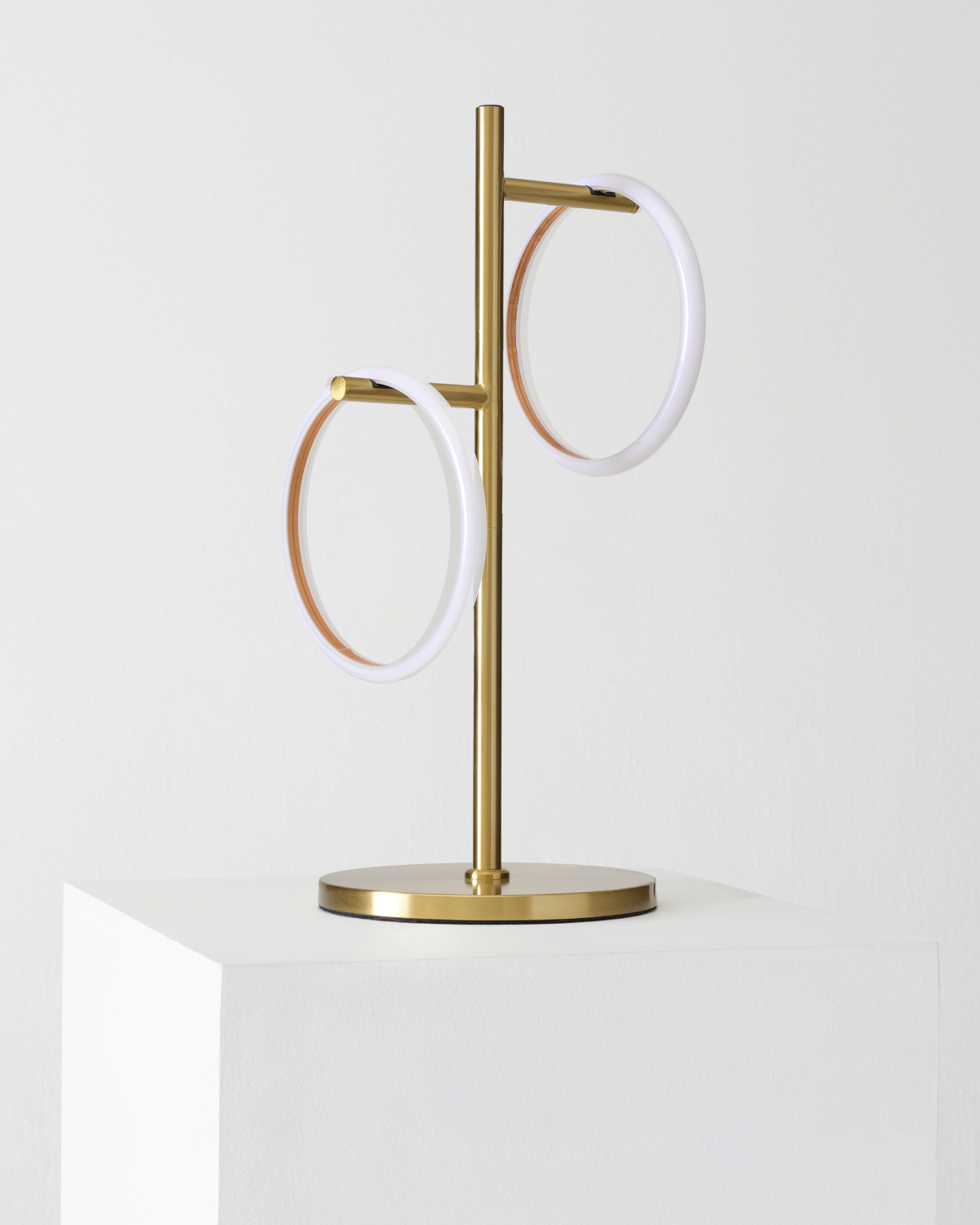 Saturn Table Lamp - Image 2