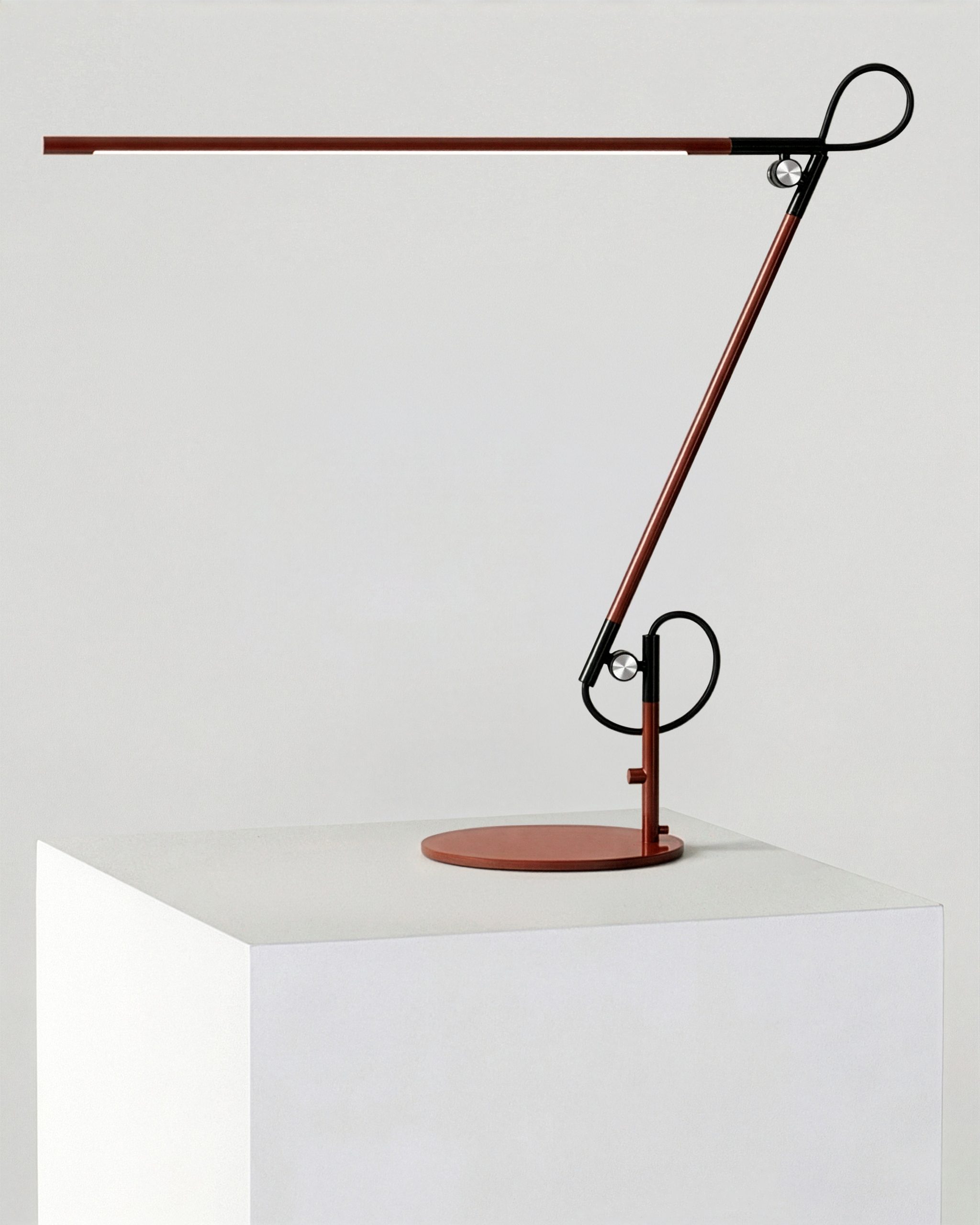 Axel Table Lamp