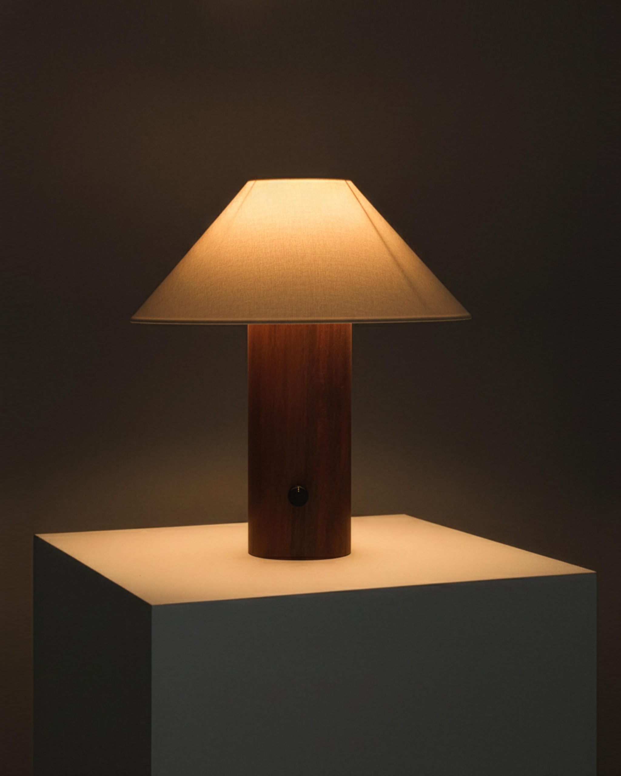 Oakley Table Lamp - Image 5