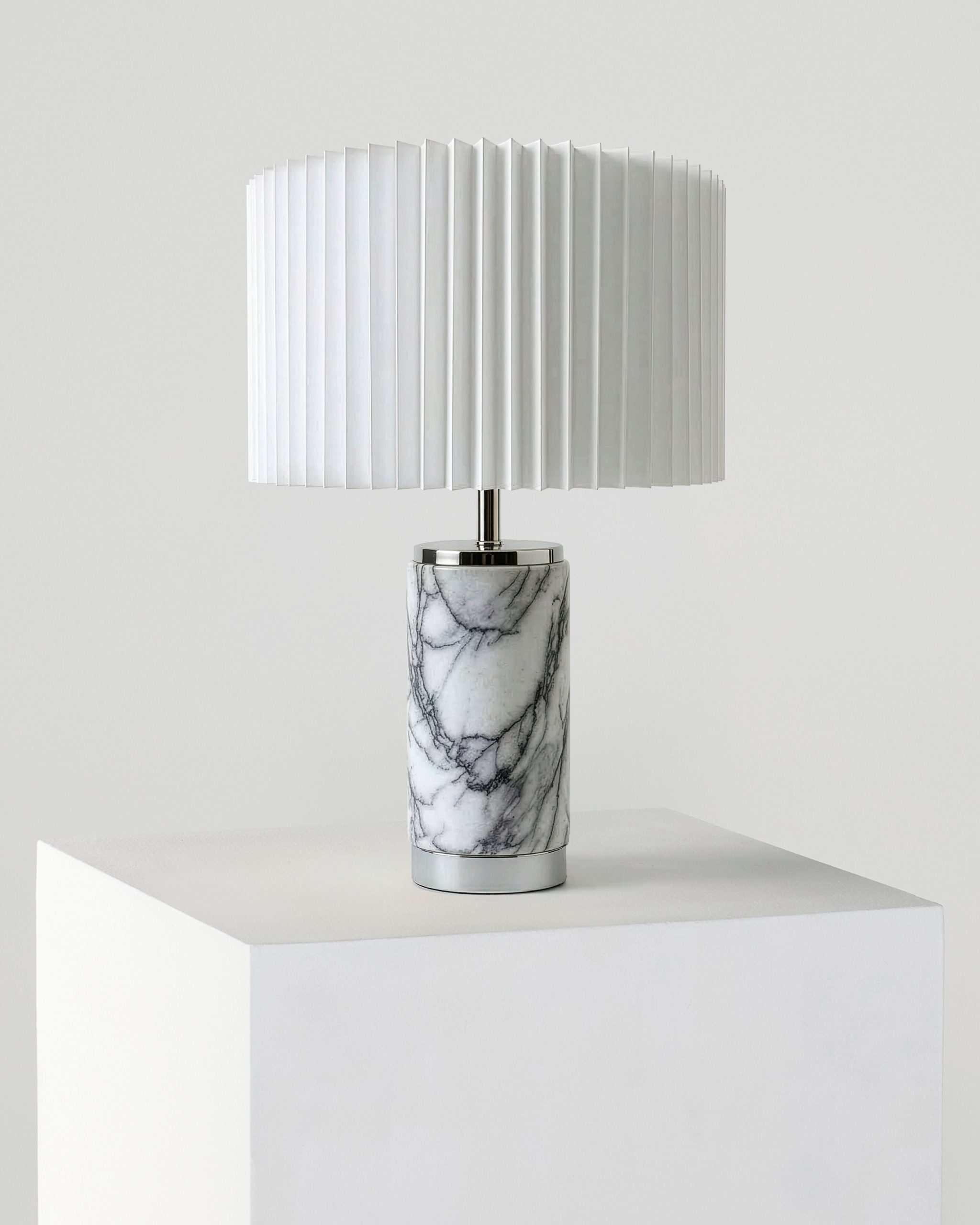 Arden USB Table Lamp - Image 8