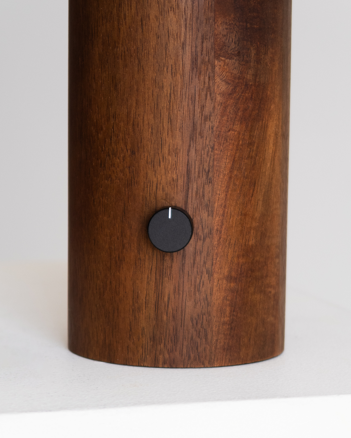 Oakley Table Lamp - Image 4