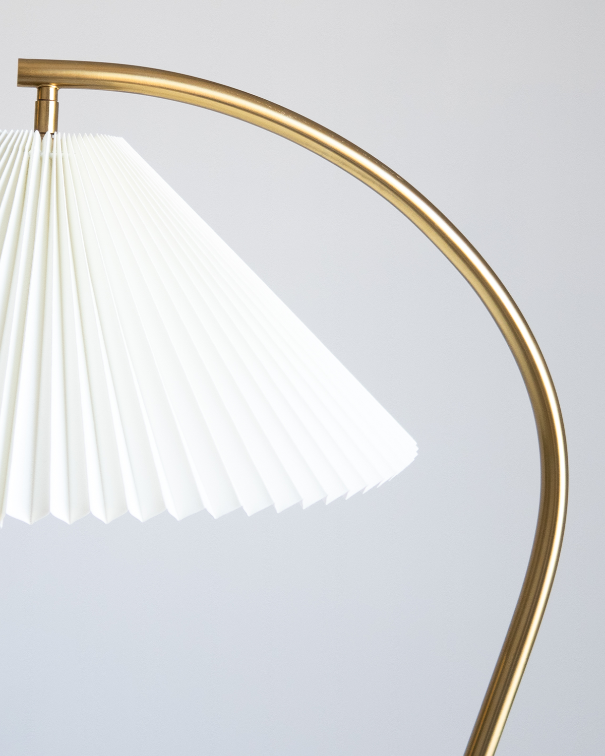 Athena Floor Lamp - Image 4
